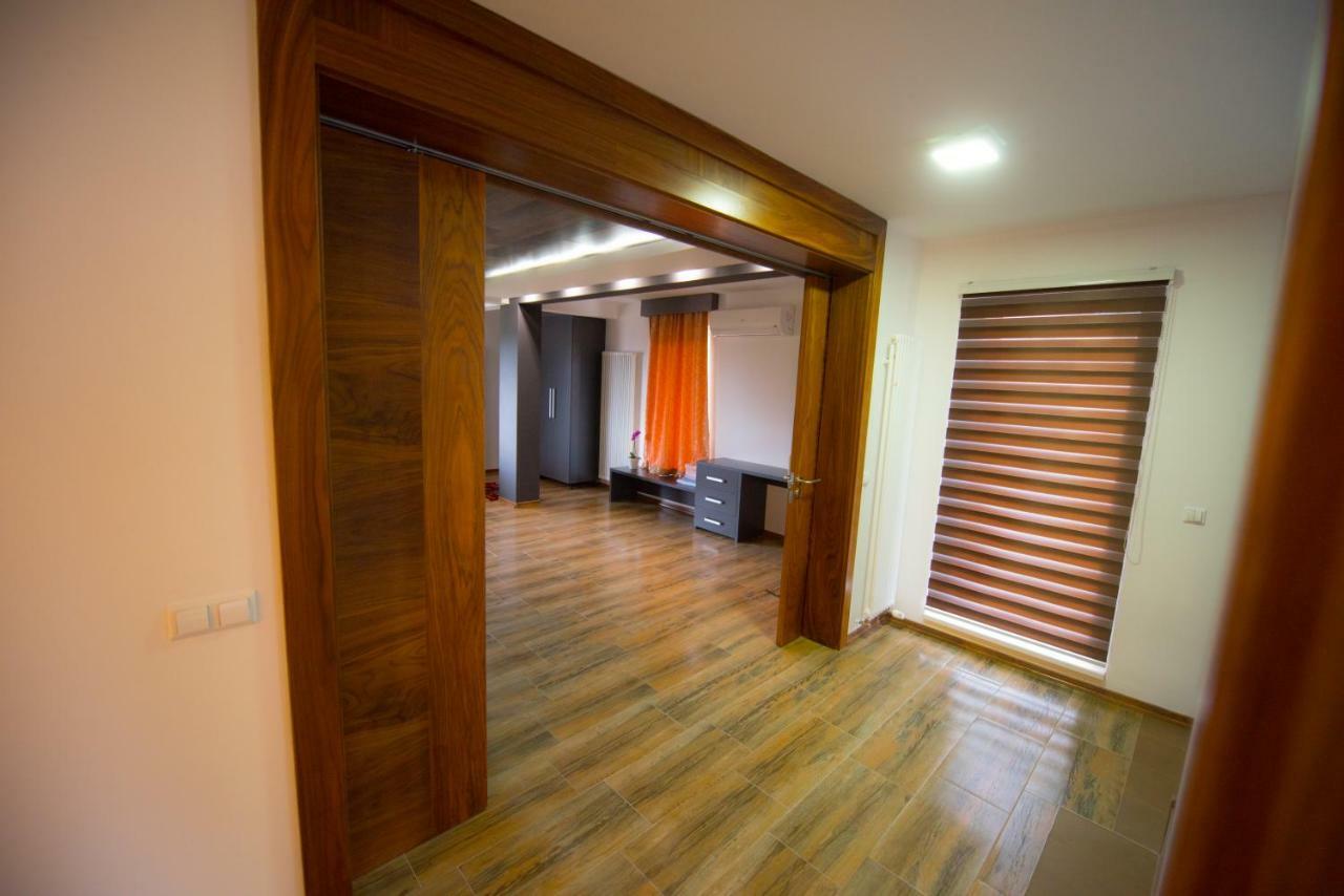 Villa Kolonia ซาราเยโว ภายนอก รูปภาพ